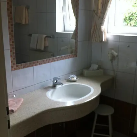 펜지온 쉬에슬링 게스트하우스